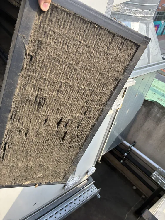 68c9d725f958e2920e7c0358